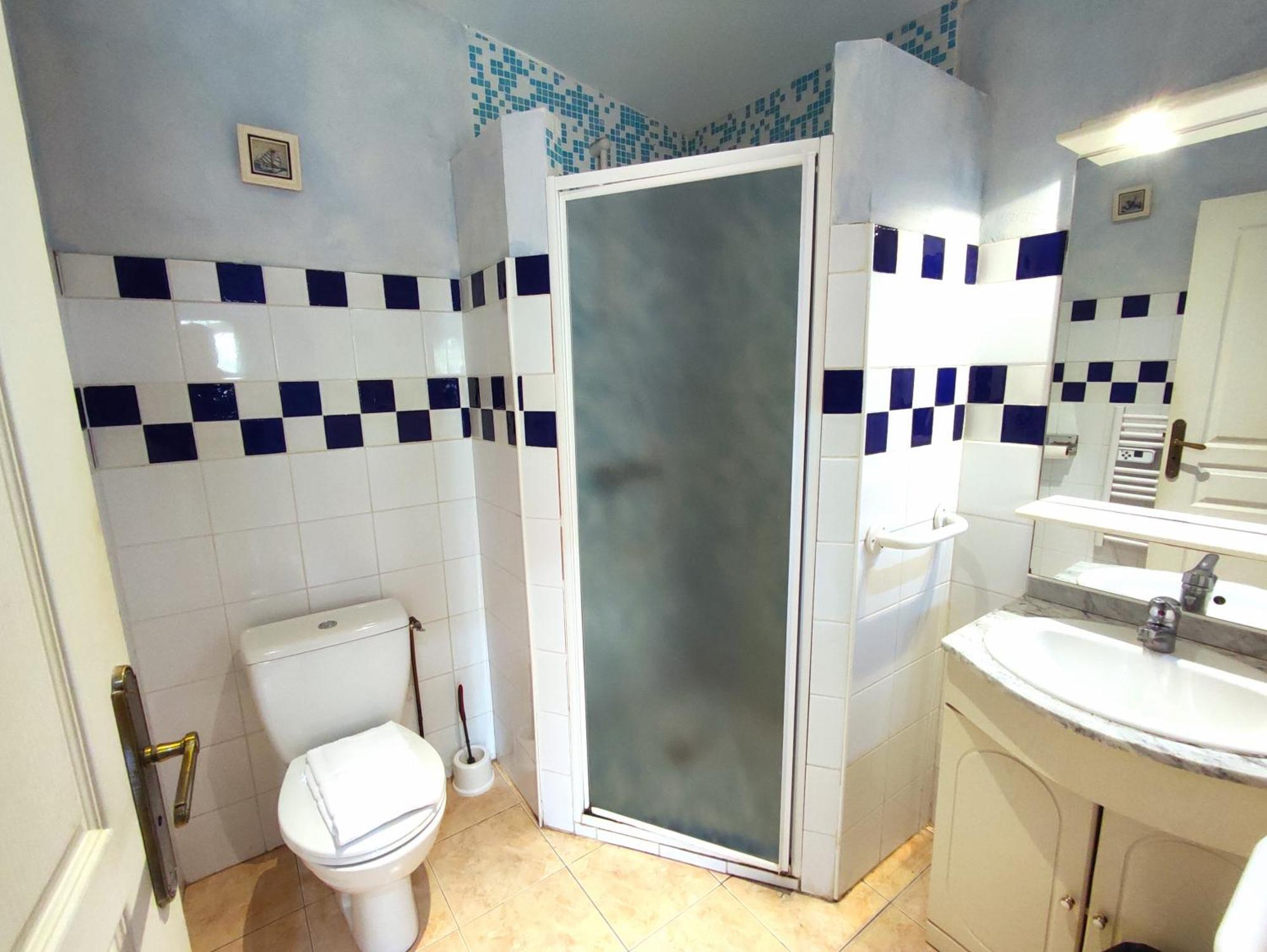 La Maison De Tari Витрак Экстерьер фото